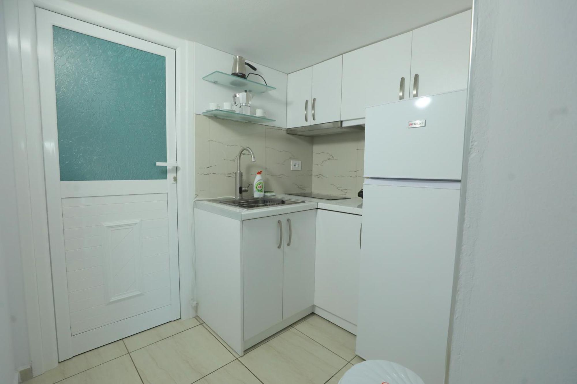 Villa Kevin'S Sarande Bagian luar foto